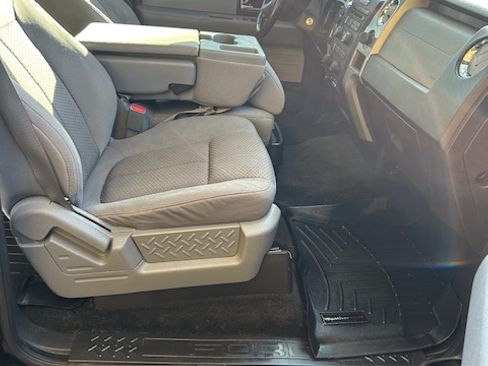 Used 2012 Ford F150 XLT w/ XLT Chrome Pkg image 10