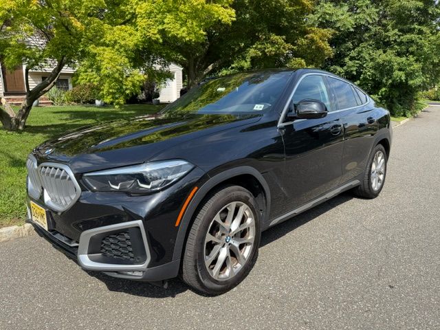 Used 2021 BMW X6 xDrive40i w/ Premium Package 3 AWD/4WD image 1