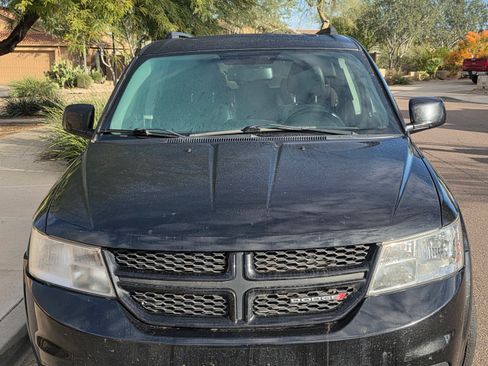 Used 2012 Dodge Journey R/T w/ Flexible Seating Group image 1