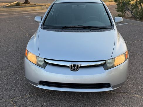 Used 2008 Honda Civic LX image 2