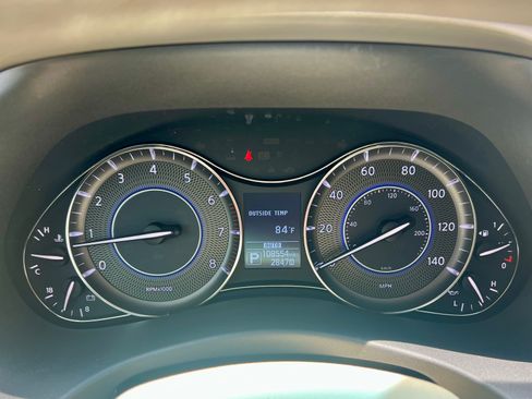 Used 2015 INFINITI QX80 4WD image 6