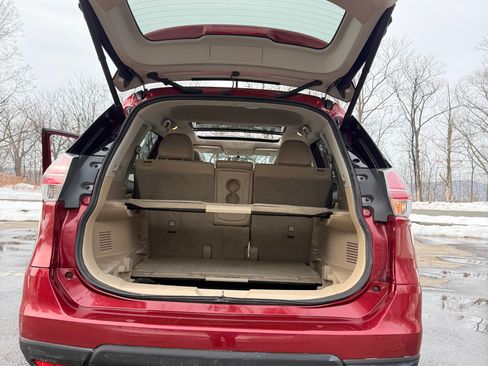 Used 2015 Nissan Rogue SL w/ SL Premium Package image 26