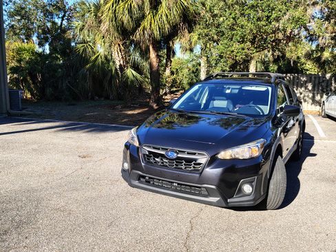 Used 2019 Subaru Crosstrek 2.0i Premium w/ Moonroof Package image 12
