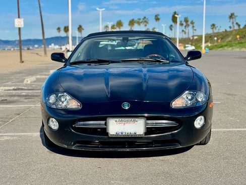 Used 2005 Jaguar XK8 Convertible image 6