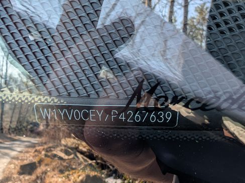 Used 2023 Mercedes-Benz Metris image 10