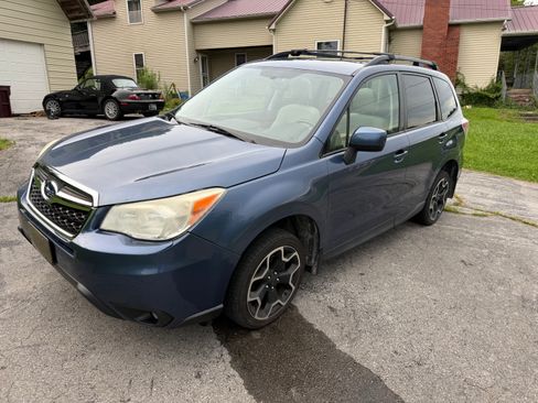 Used 2014 Subaru Forester 2.5i Premium w/ Protection Package #1 AWD/4WD image 4