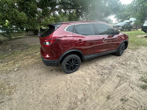 Used 2020 Nissan Rogue Sport S w/ Appearance Package image 2