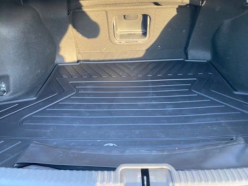 Used 2019 Lexus ES 350 350 Sedan 4D w/ Premium Package image 13