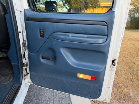 Used 1997 Ford F350 2WD Crew Cab image 12