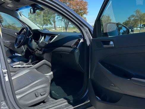 Used 2018 Hyundai Tucson SEL Plus image 21