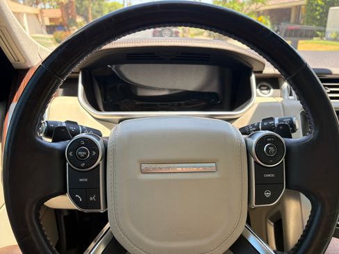 Used 2017 Land Rover Range Rover HSE AWD/4WD image 15