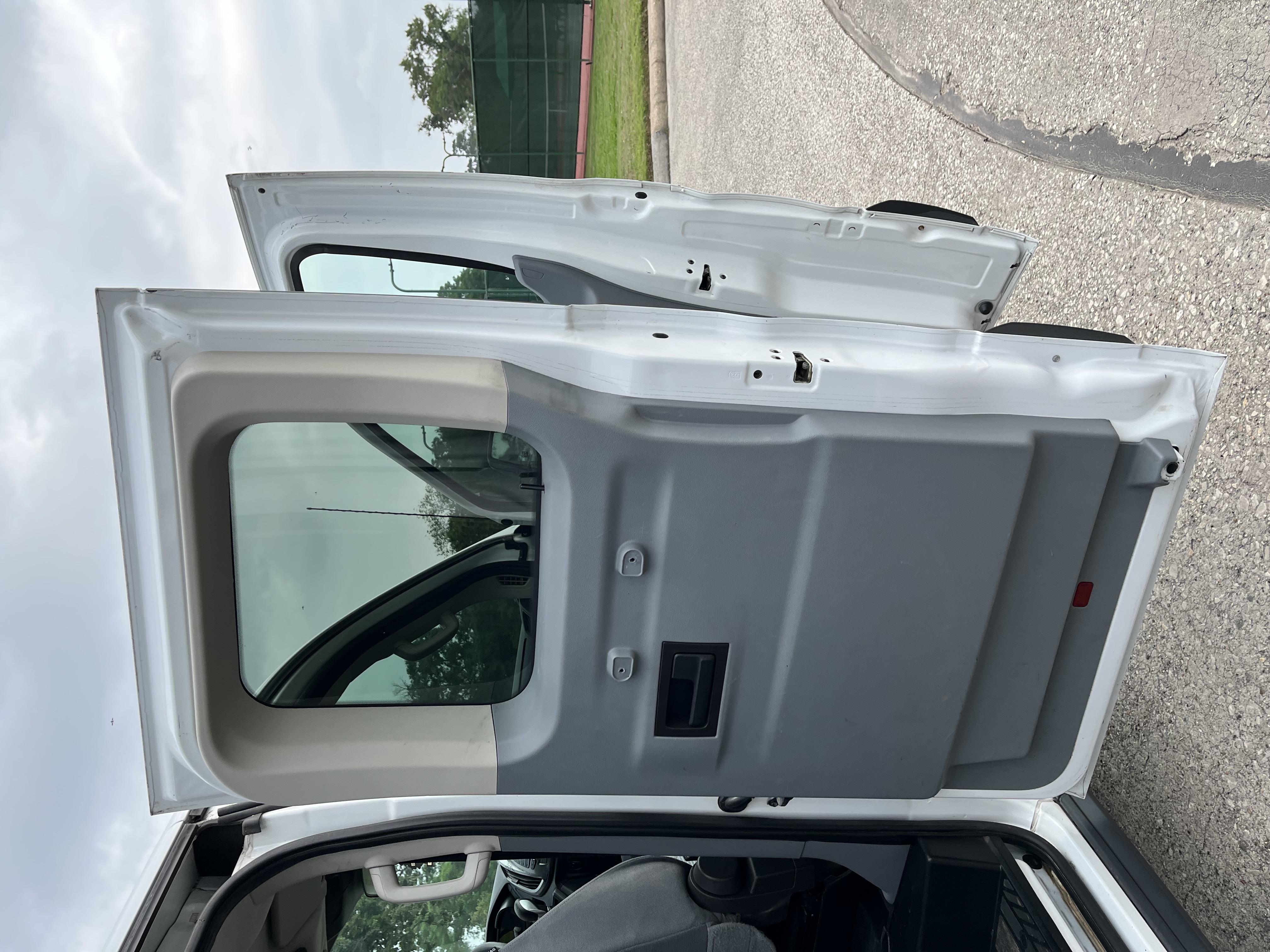 Used 2016 Ford Transit 350 XLT RWD image 22