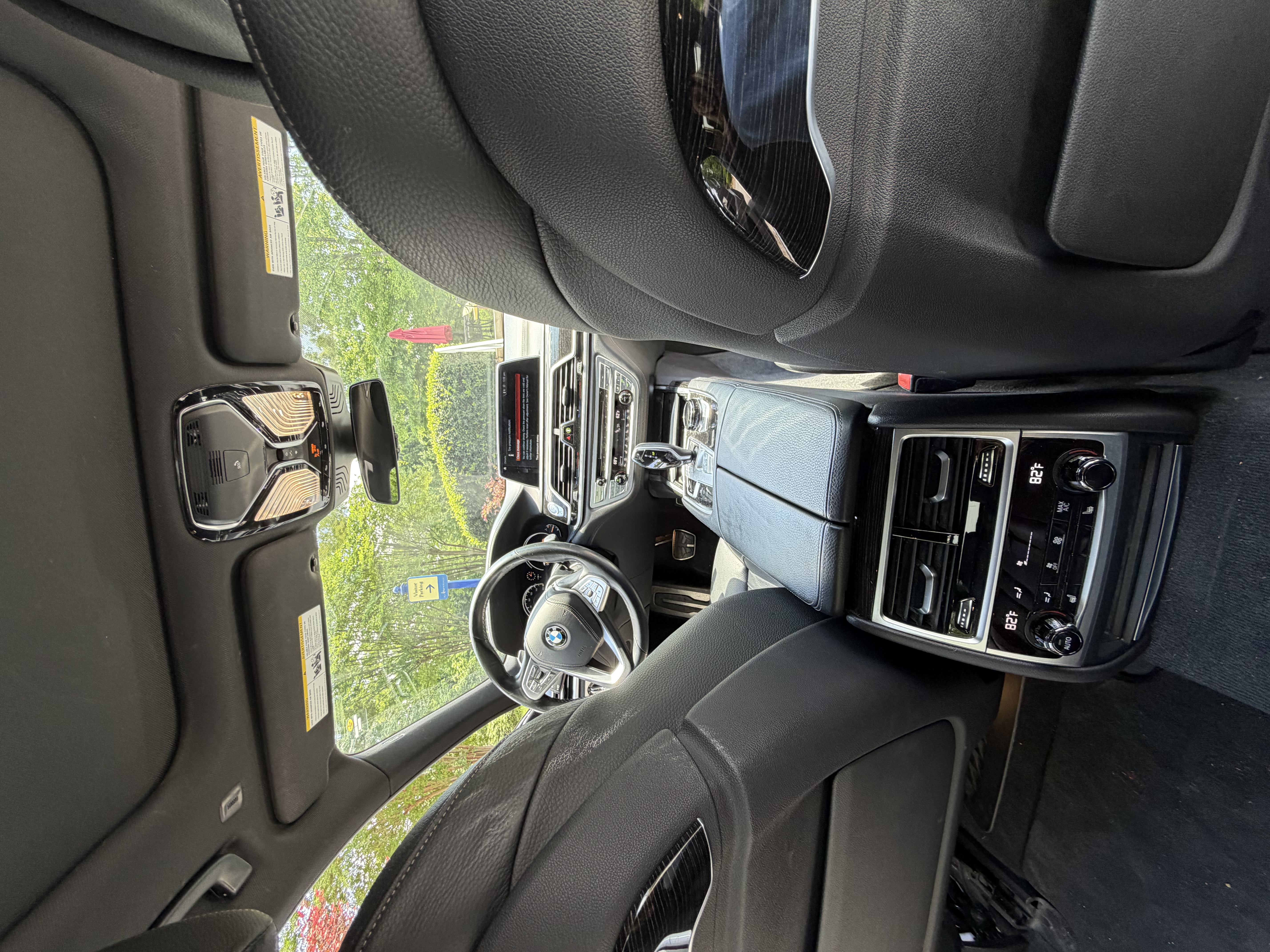 Used 2019 BMW 740i w/ Executive Package RWD image 5