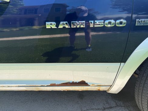 Used 2012 RAM 1500 Laramie AWD/4WD image 22
