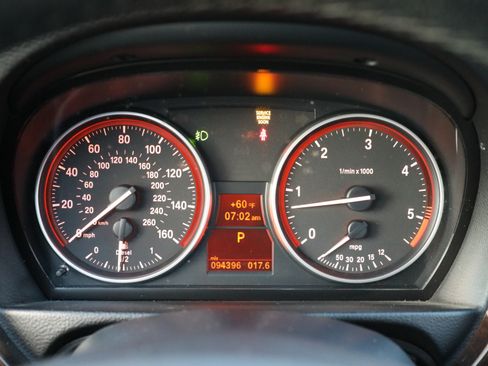 Used 2011 BMW 335d Sedan image 12