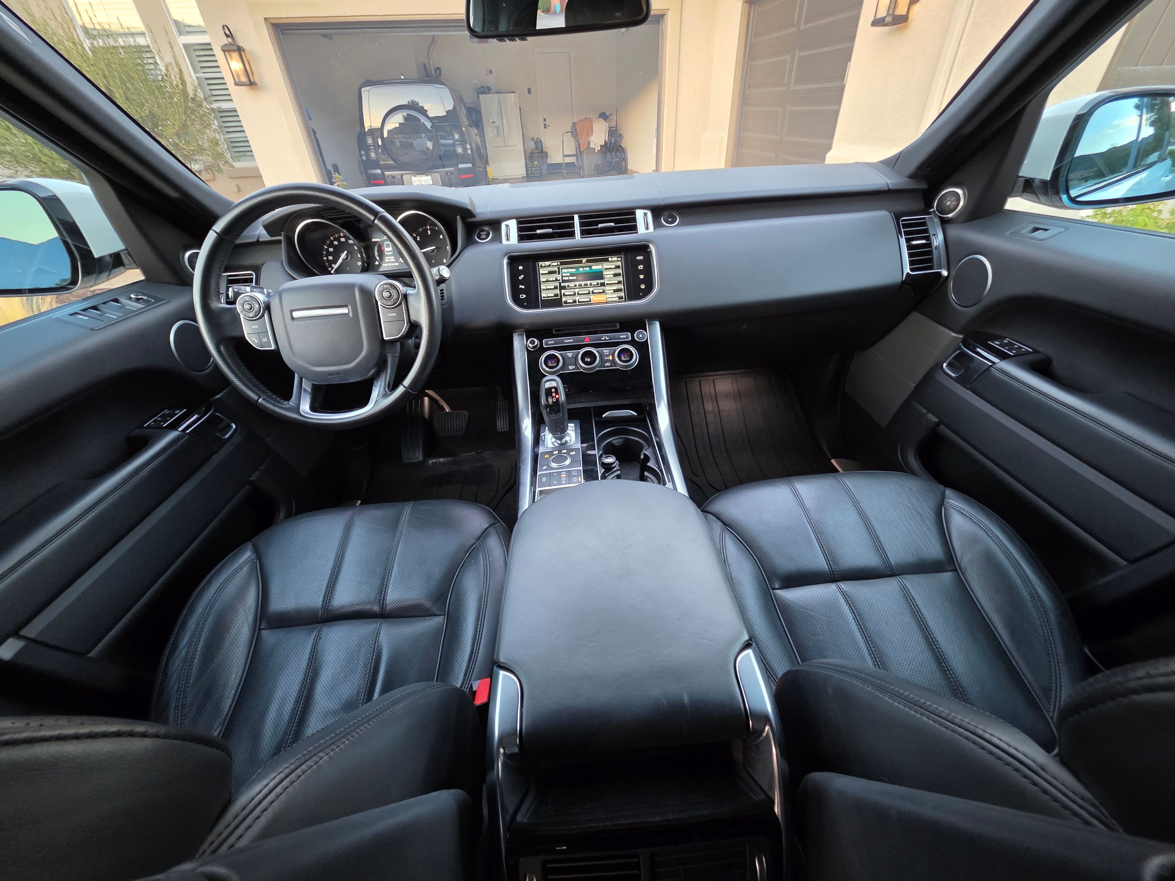 Used 2016 Land Rover Range Rover Sport HSE AWD/4WD image 12