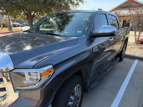Used 2019 Toyota Tundra 1794 Edition image 10