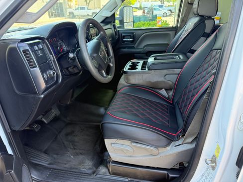 Used 2015 GMC Sierra 2500 2WD Double Cab w/ Sierra Convenience Package image 12