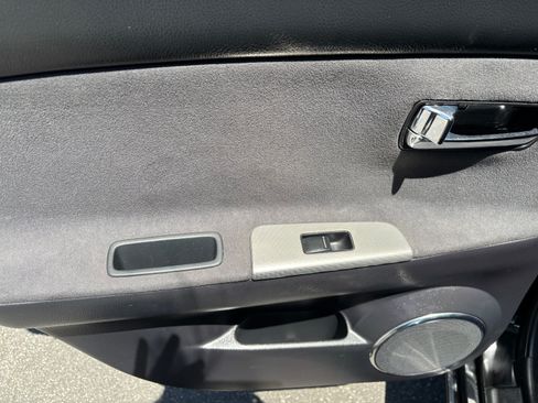 Used 2005 Nissan Altima 2.5 SL w/ (G02) SL Pkg FWD image 9