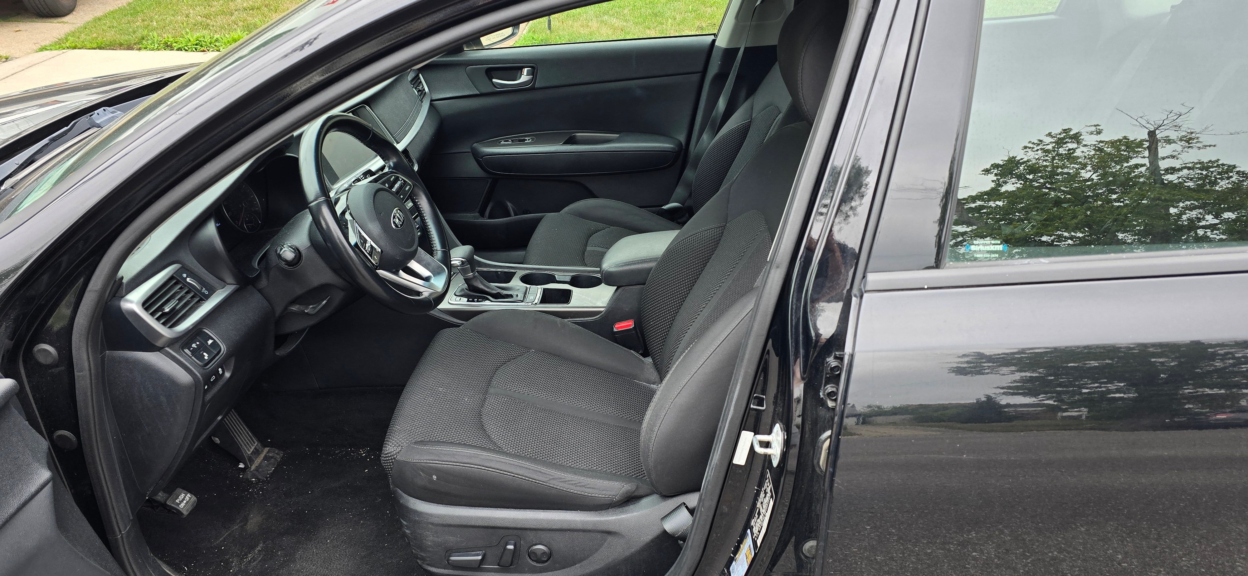 Used 2019 Kia Optima LX w/ LX Premium Package FWD image 12