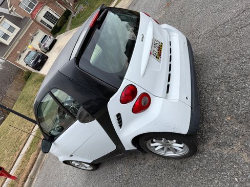 Used 2008 smart fortwo passion image 2
