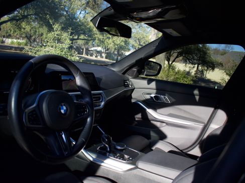 Used 2021 BMW M340i w/ Driving Assistance Package image 18