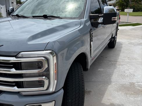 Used 2024 Ford F350 Limited w/ FX4 Off-Road Package AWD/4WD image 4