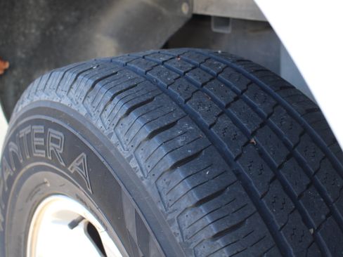 Used 2005 Dodge Ram 2500 Truck SLT w/ Quad Cab Big Horn Value Group image 15