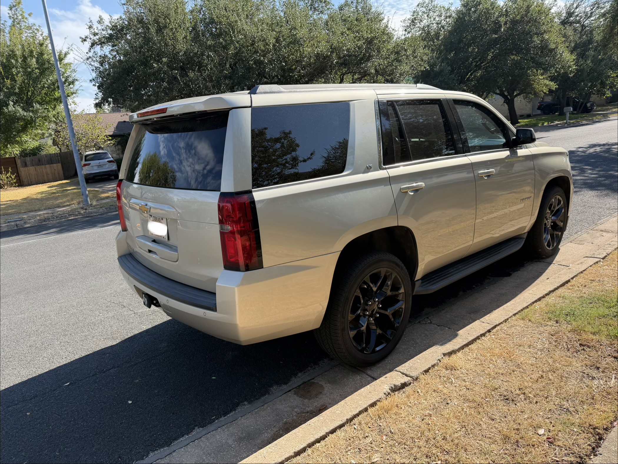 Used 2016 Chevrolet Tahoe LT AWD/4WD image 1