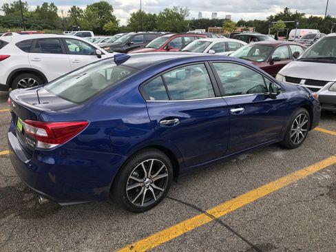 Used 2017 Subaru Impreza 2.0i Limited w/ Moonroof/BSD & Rcta/Eyesight image 2