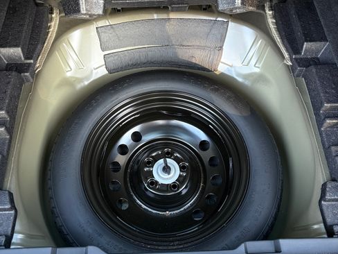 Used 2020 Subaru Outback image 24