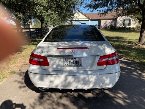 Used 2012 Mercedes-Benz E 350 Coupe image 2