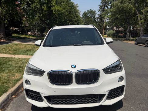 Used 2017 BMW X1 sDrive28i FWD image 2