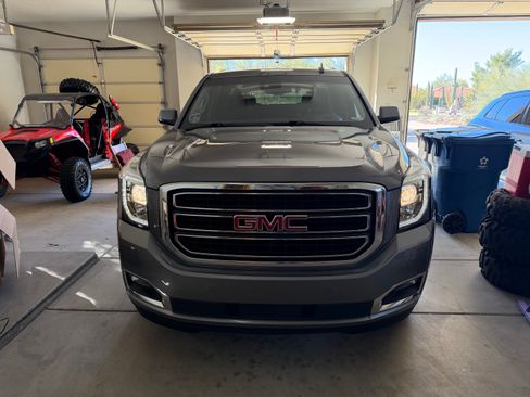 Used 2020 GMC Yukon SLT w/ HD Trailering Package image 5