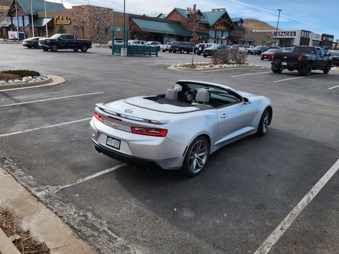 Used 2016 Chevrolet Camaro LT image 20