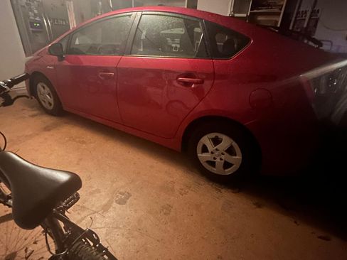 Used 2011 Toyota Prius Two image 14