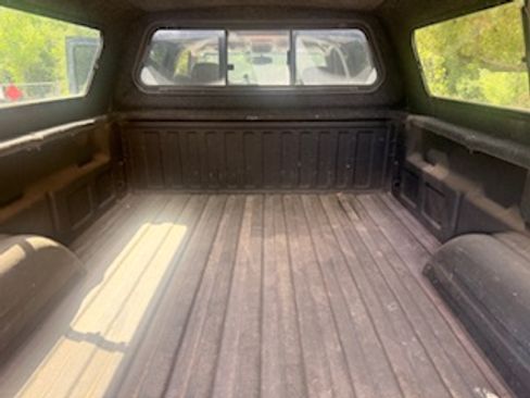 Used 2006 Chevrolet Silverado 3500 LT w/ Heavy-Duty Power Package image 14