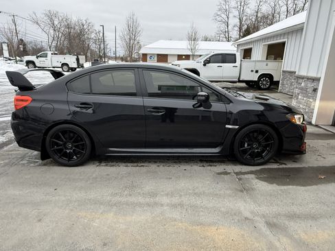 Used 2015 Subaru WRX STI image 5