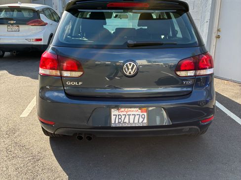 Used 2014 Volkswagen Golf TDI image 19