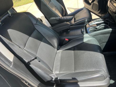 Used 2019 Honda Pilot Elite image 25