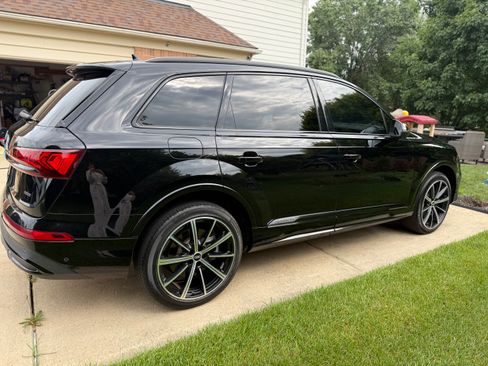 Used 2021 Audi Q7 3.0T Premium Plus w/ Premium Plus Package image 5
