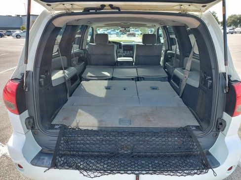 Used 2013 Toyota Sequoia SR5 image 26