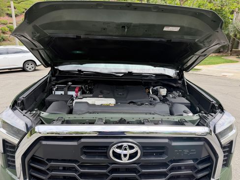 Used 2022 Toyota Tundra SR5 w/ TRD Off-Road Package AWD/4WD image 16