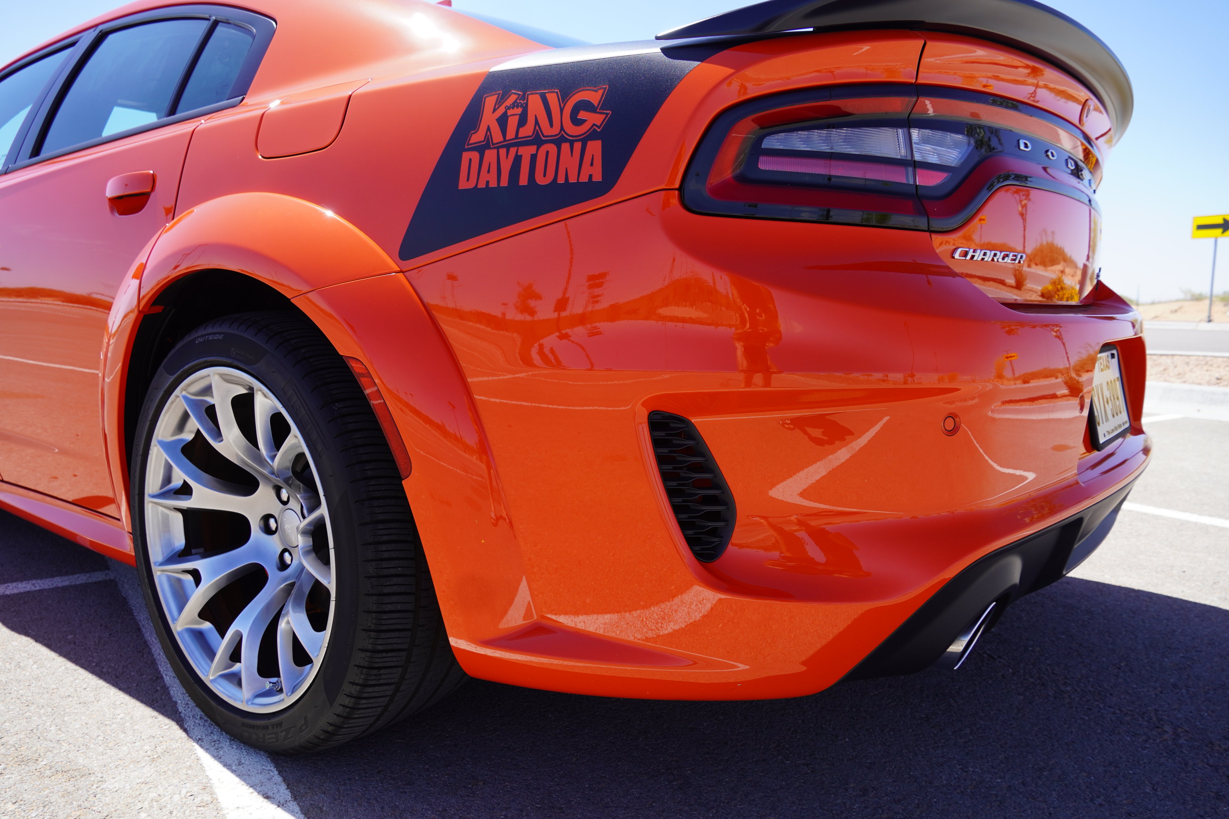 Used 2023 Dodge Charger SRT Hellcat RWD image 1