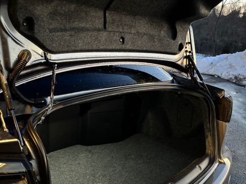 Used 2011 Mitsubishi Lancer Evolution GSR image 12