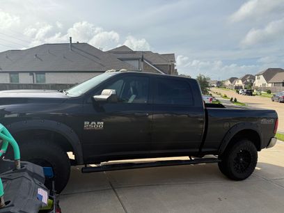 Used 2018 RAM 2500 Tradesman w/ Chrome Appearance Group