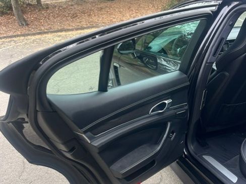 Used 2013 Porsche Panamera GTS image 15