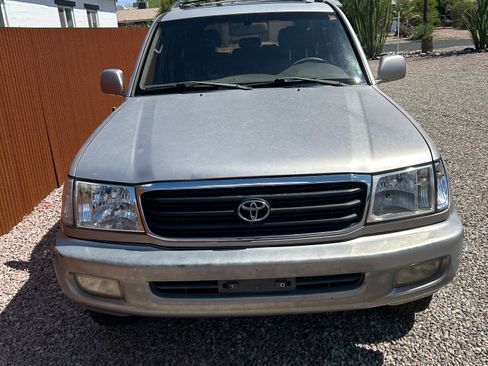 Used 2001 Toyota Land Cruiser AWD/4WD image 4