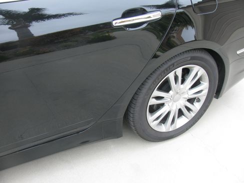 Used 2013 Hyundai Genesis 3.8 w/ Technology Pkg image 14