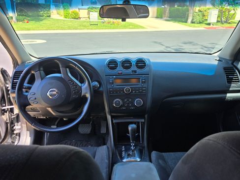 Used 2012 Nissan Altima 3.5 SR image 9